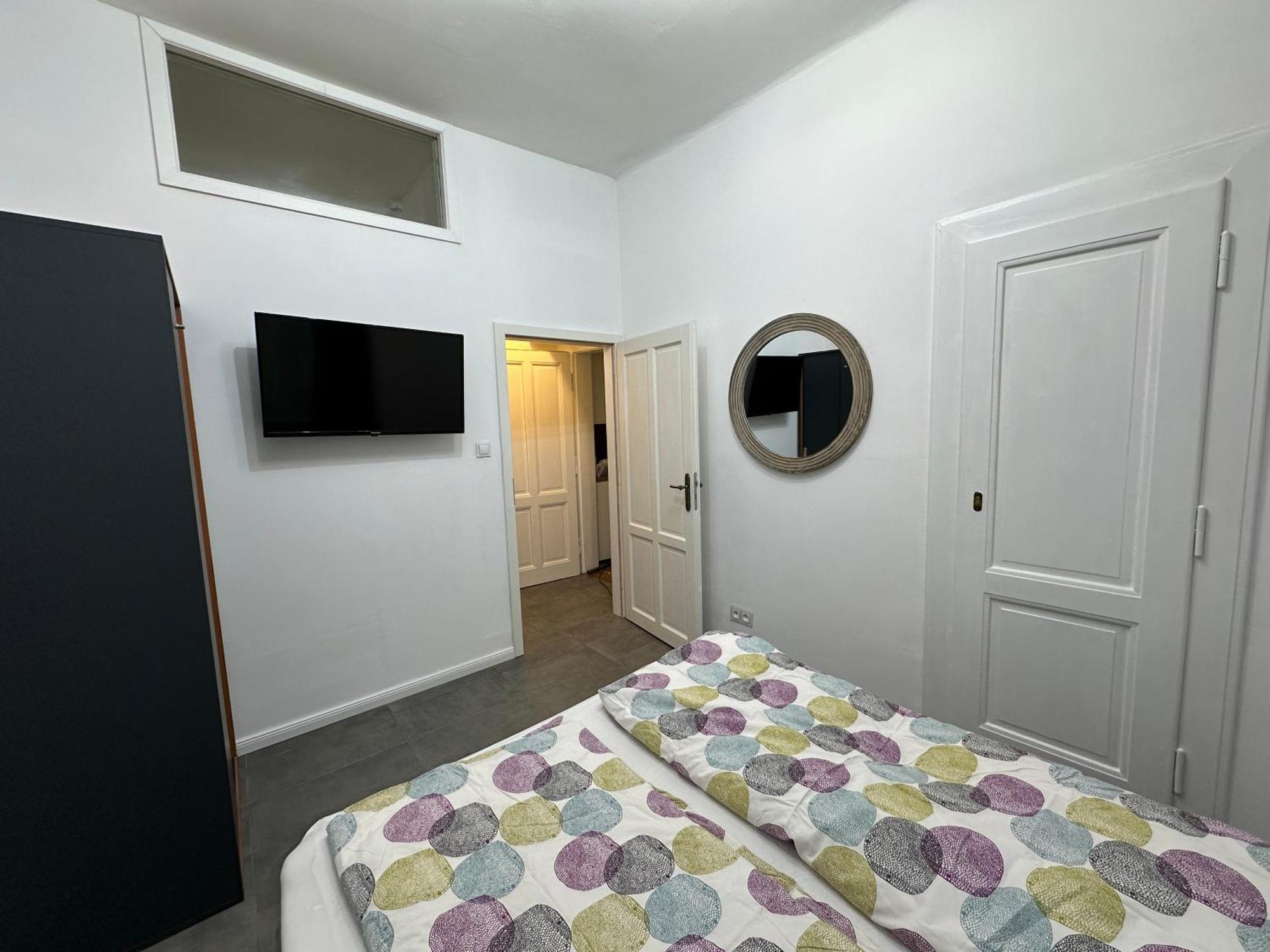 Karlin Oasis 2-Bedroom Apartment Prága Kültér fotó