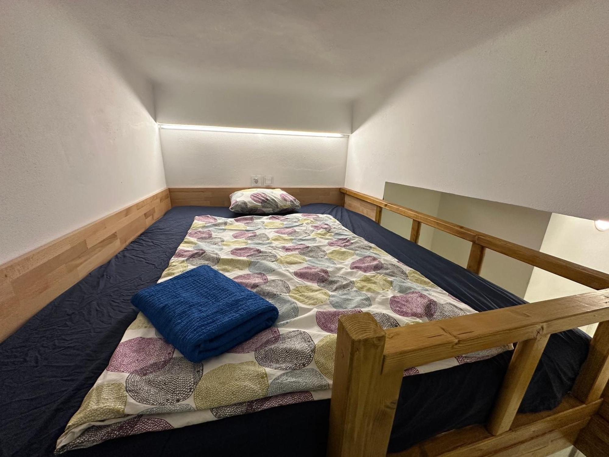 Karlin Oasis 2-Bedroom Apartment Prága Kültér fotó